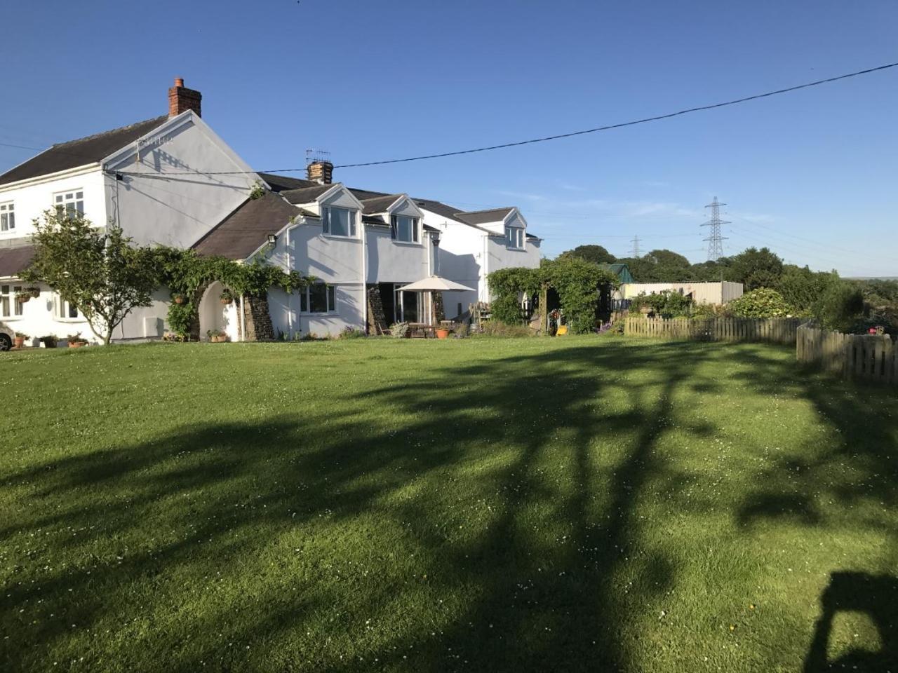 Brynawel Farm B&B Pontlliw Esterno foto